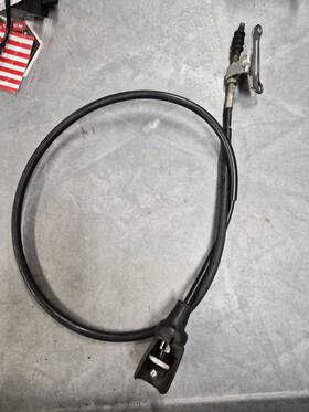 22821-mm2-670 Honda 1986 Rebel 450 Cmx450c Clutch Cable And Mounting Bracket