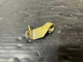 1b2-e5441-00-00 Yamaha Oem Ttr 125 Clutch Cable Holder 2005-2026