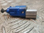 Vauxhall Astra Clutch Pedal Switch 8200276359B Mk 1.6 115 Bhp 2008. Fixed Price $20.17.