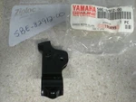 Nos Oem Yamaha LEVER1 Holder 1998-05 WR250 YZ250 YZ450 WR450 YZ426 5BE-82912-00. Fixed Price $23.99.